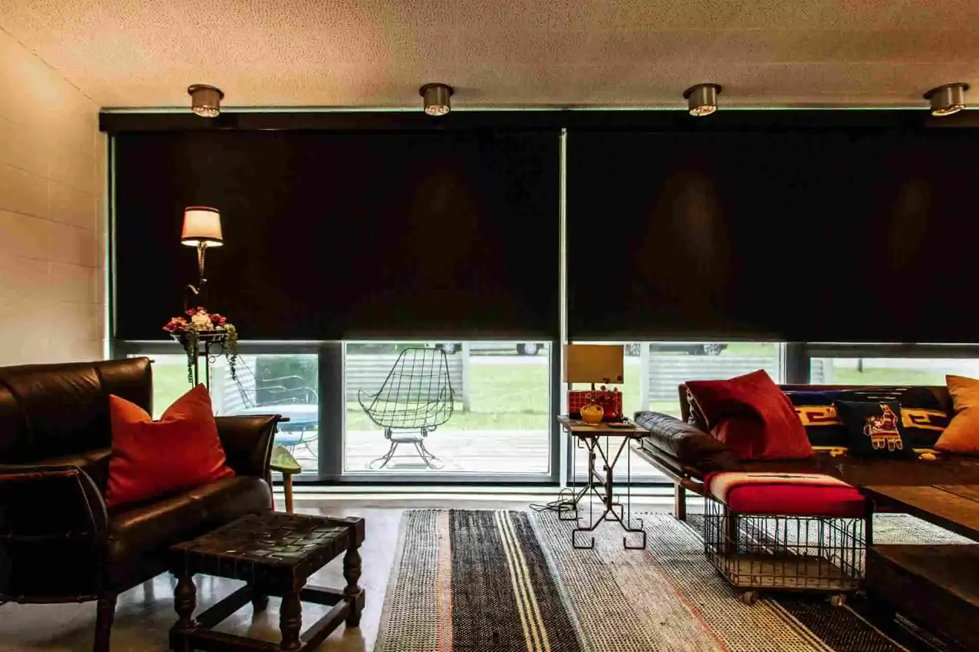 Window Treatments That Actually Hold Up in a New Palestine Bathroom